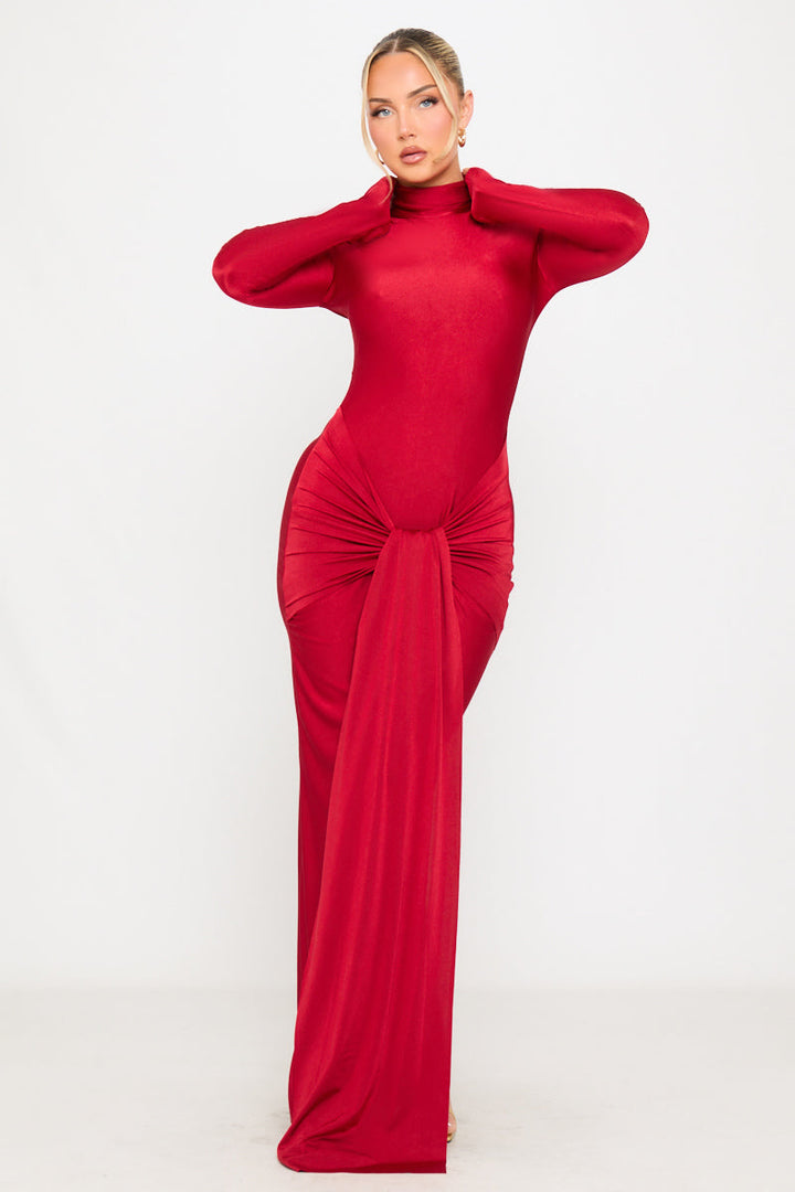Rotes, anschmiegsames Jersey-Sarong-Maxikleid mit Rollkragen