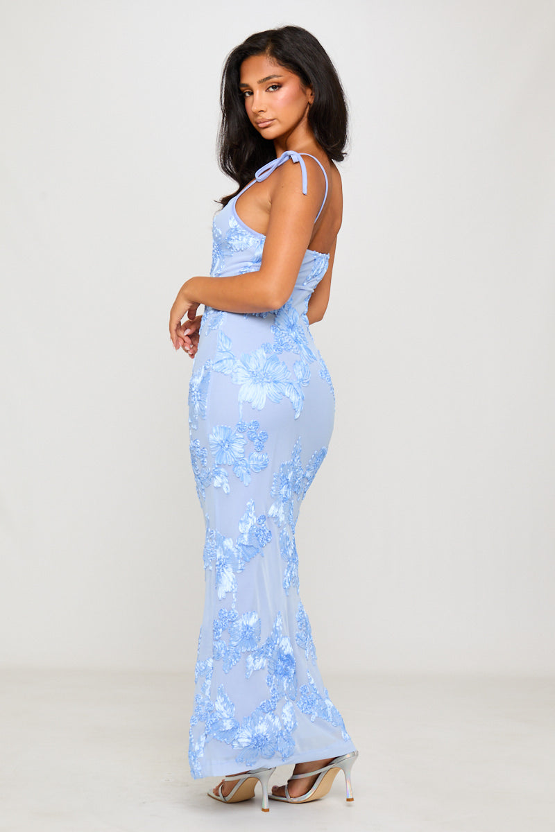 Blaues Maxikleid mit Blumenstickerei und Schulterschnürung