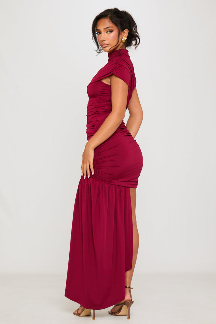 Burgunderrotes, hochgeschlossenes, gerüschtes, drapiertes Minikleid