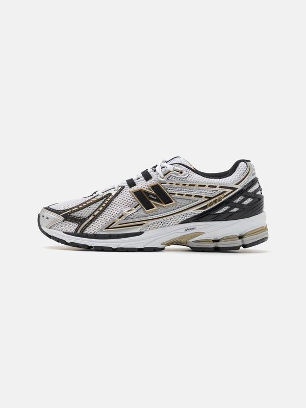 The New Balance 1906 Unisex