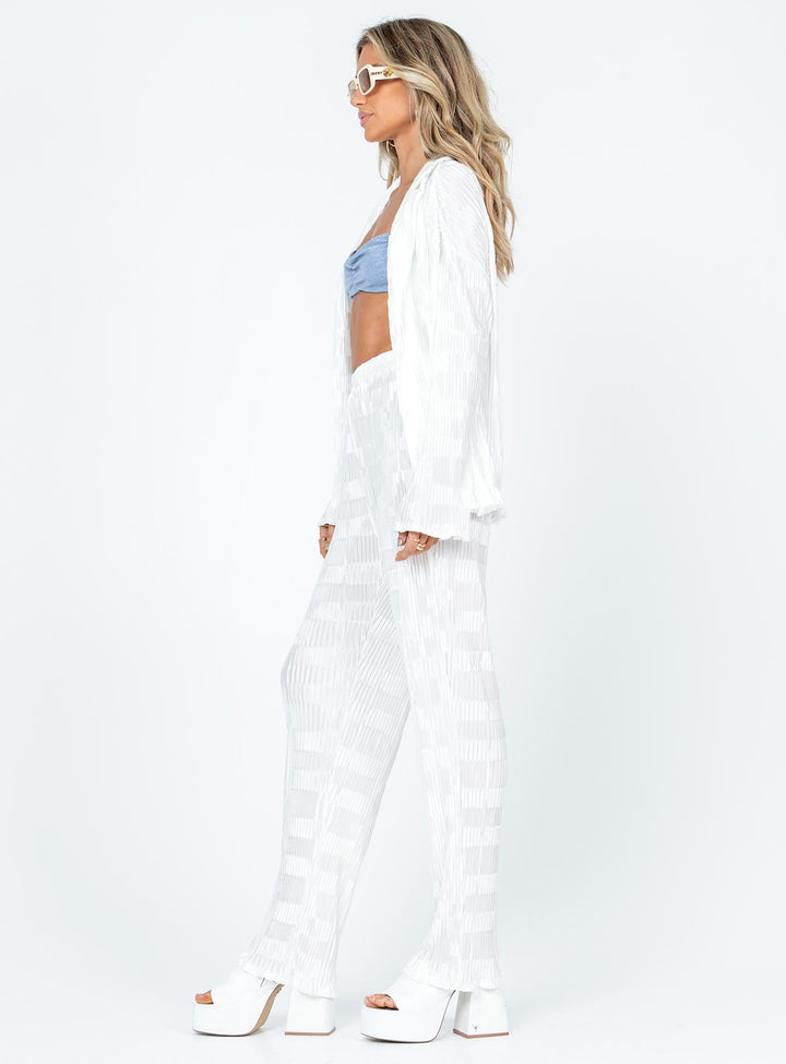 Lila Set Weiß