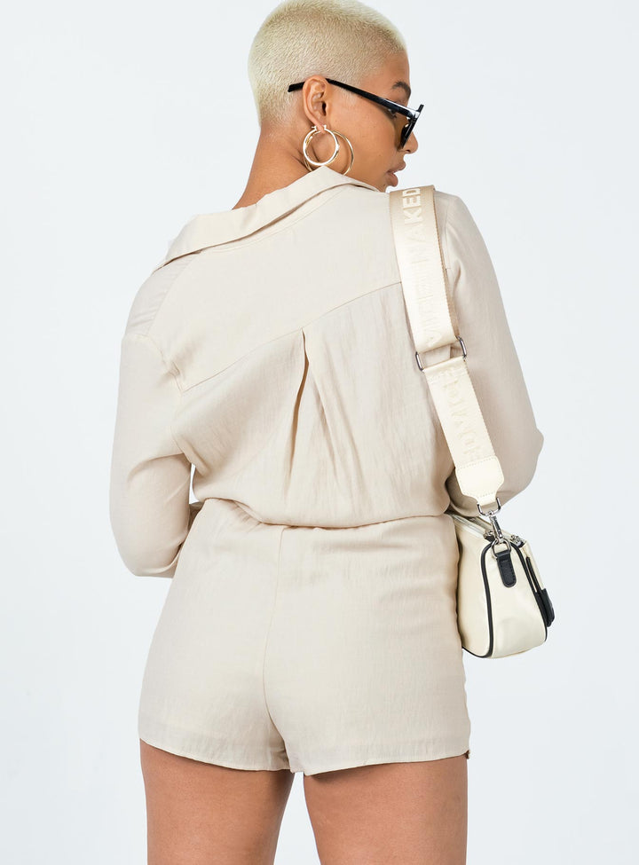 Das Chloe Set Beige 
