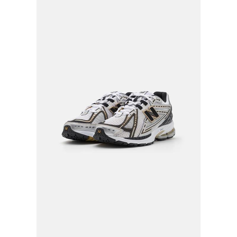 The New Balance 1906 Unisex