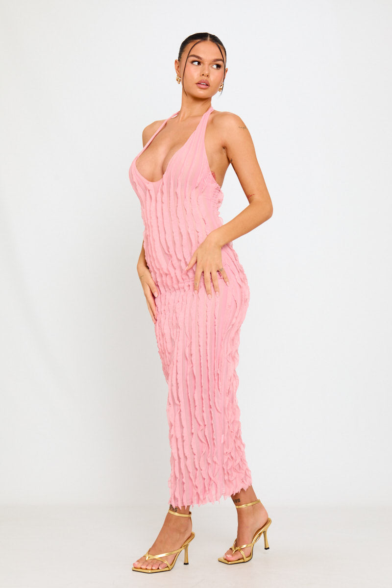 Rosa Maxikleid mit tiefem Ausschnitt und Rüschendetail
