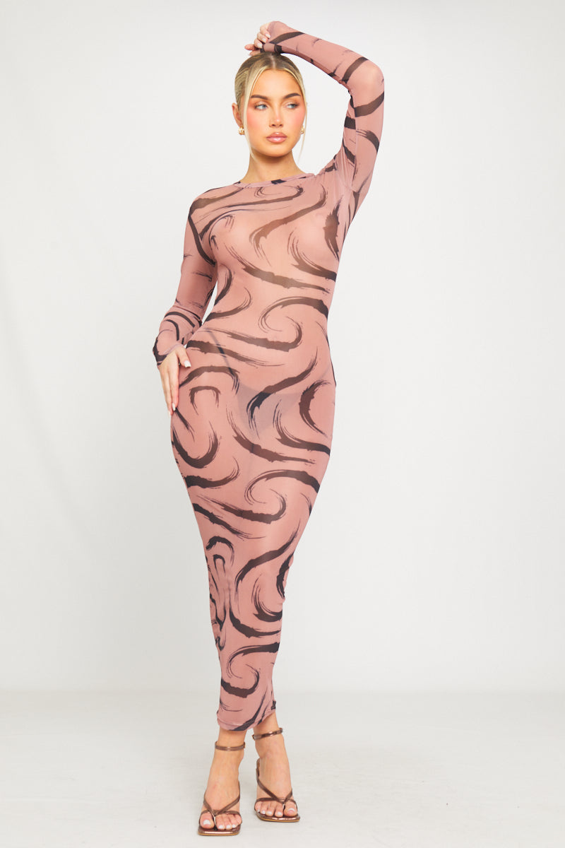 Mokkafarbenes, langärmliges Maxikleid mit transparentem Netzstoff und Aufdruck