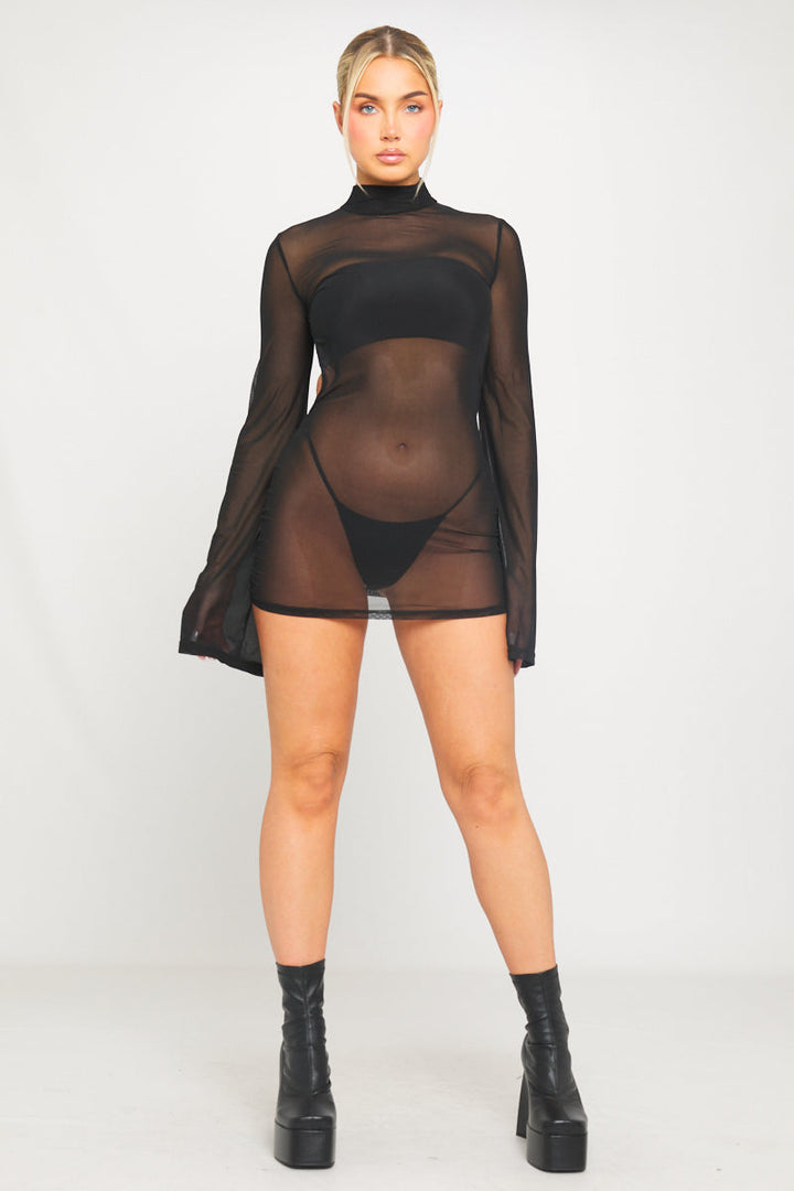 Schwarzes, transparentes Minikleid mit hohem Halsausschnitt, ausgestellten Ärmeln und offenem Rücken
