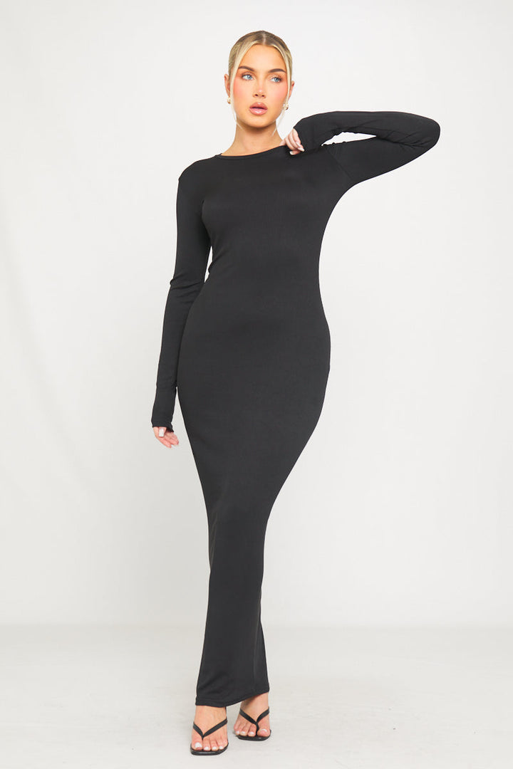 Schwarzes, geripptes Maxikleid mit Rundhalsausschnitt und langen Ärmeln