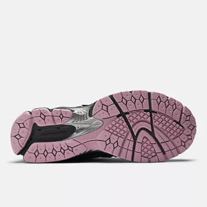 New Balance 1906R Black/Pink