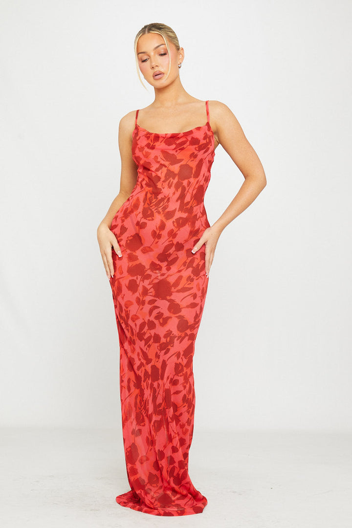 Rotes Maxikleid mit transparentem Wasserfallausschnitt und Bindeband hinten und Blumenmuster