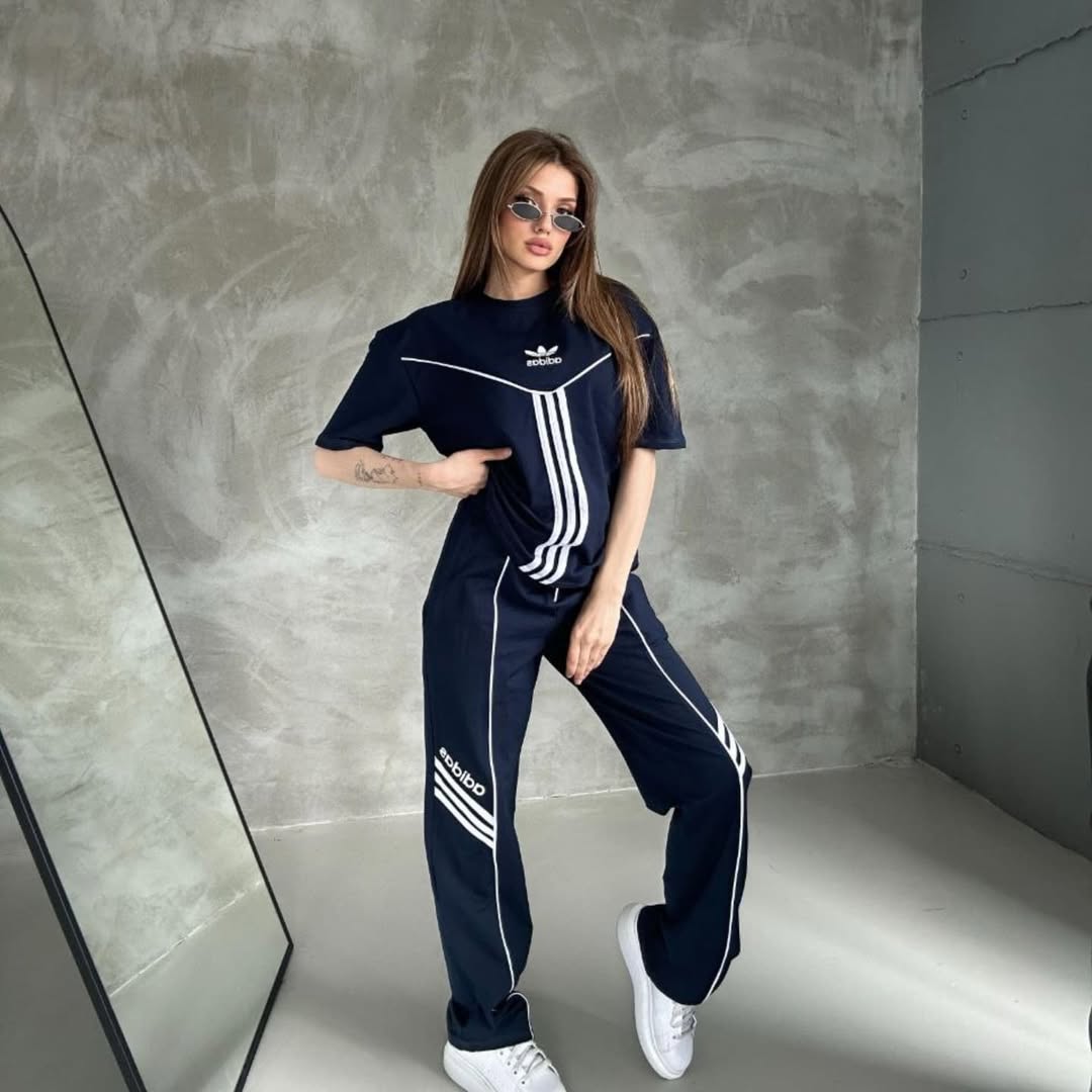 Adidas Originals™ Bold Stripes Set – Modern Streetwear