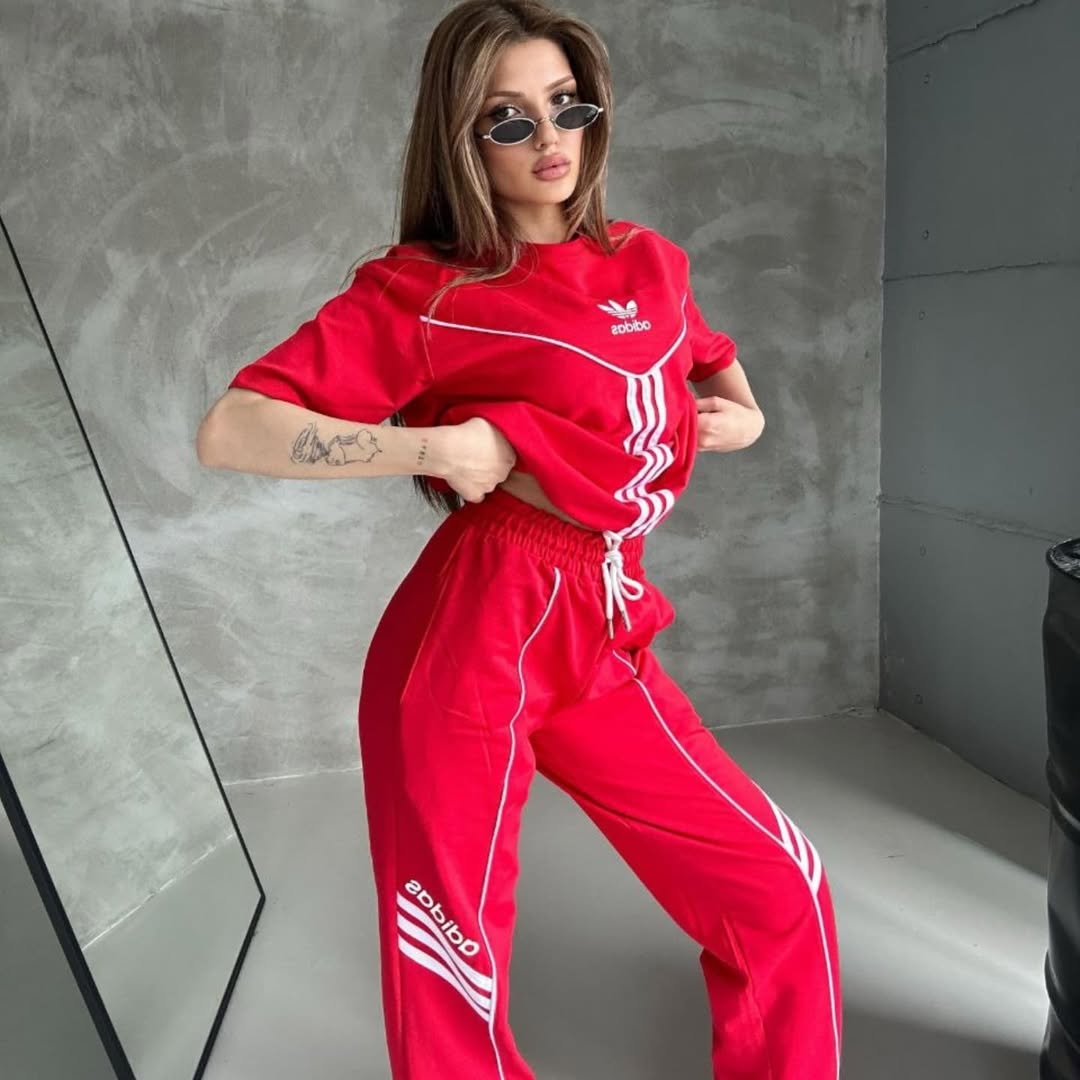 Adidas Originals™ Bold Stripes Set – Modern Streetwear