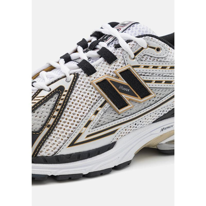 The New Balance 1906 Unisex