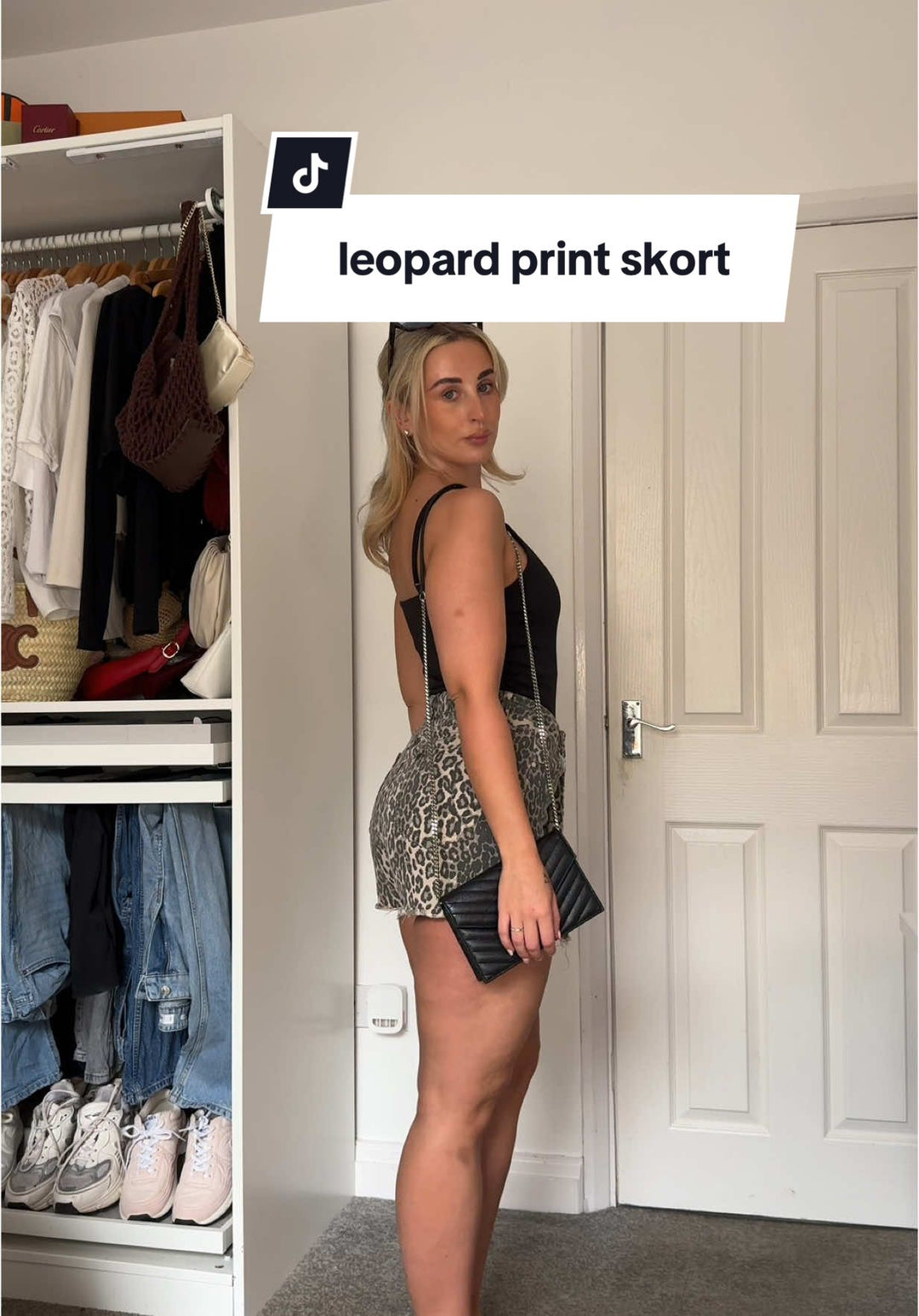 Short Skirt Sofia – Style, Comfort &amp; Confidence in One Piece